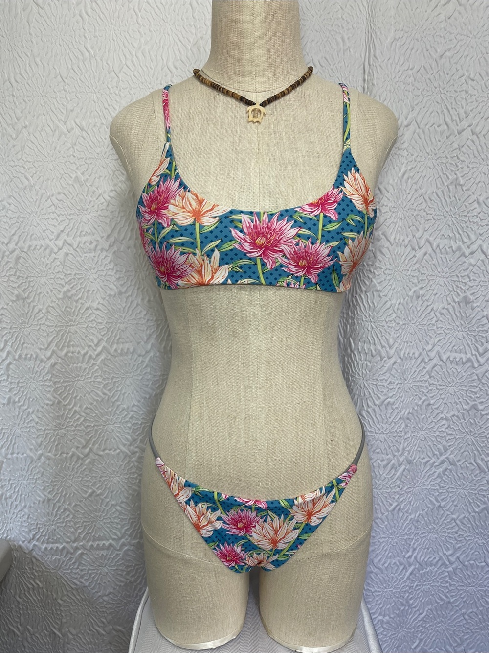 Floral Scoop Neck Bikini Set in Teal and Pink
